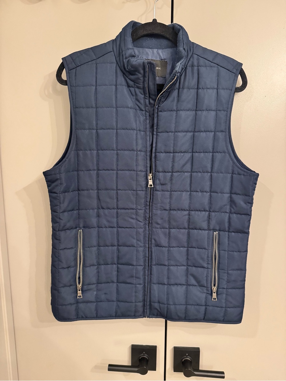 Men's Banana Republic Quilted Navy Vest